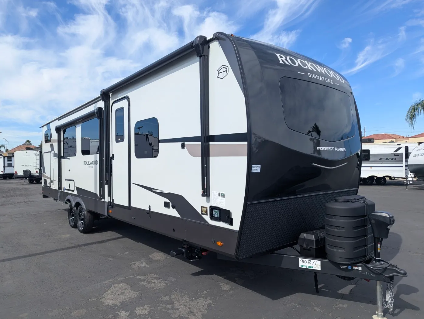 2026 Forest River Rockwood Signature 8336BH - Photo 2