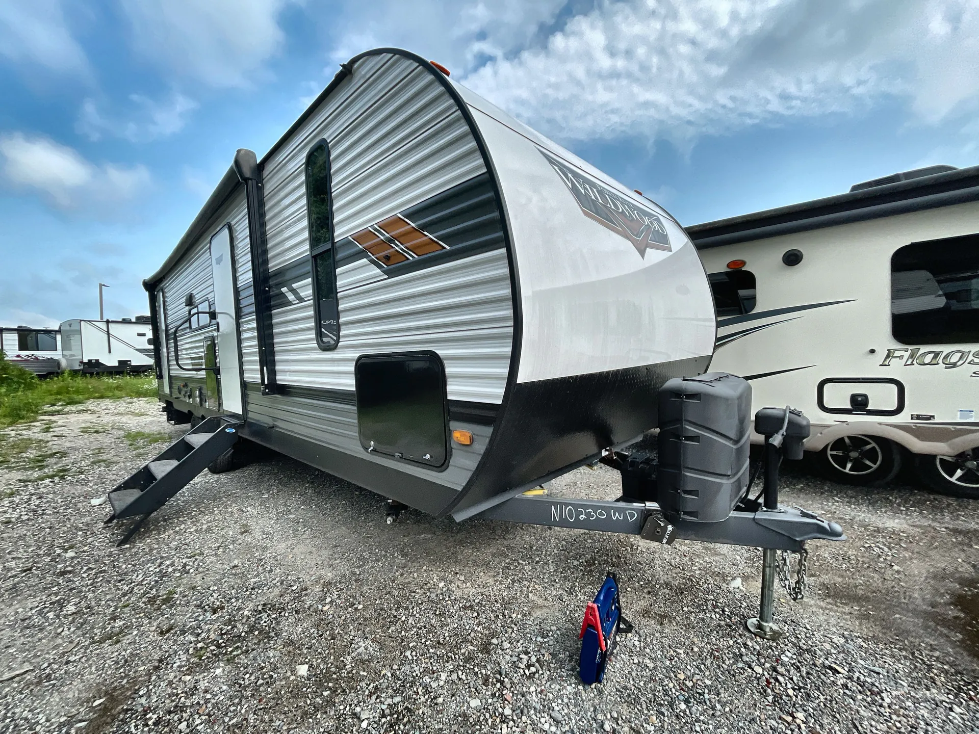 2022 Forest River Wildwood 26DBUD dealer photo 1 from Camping World