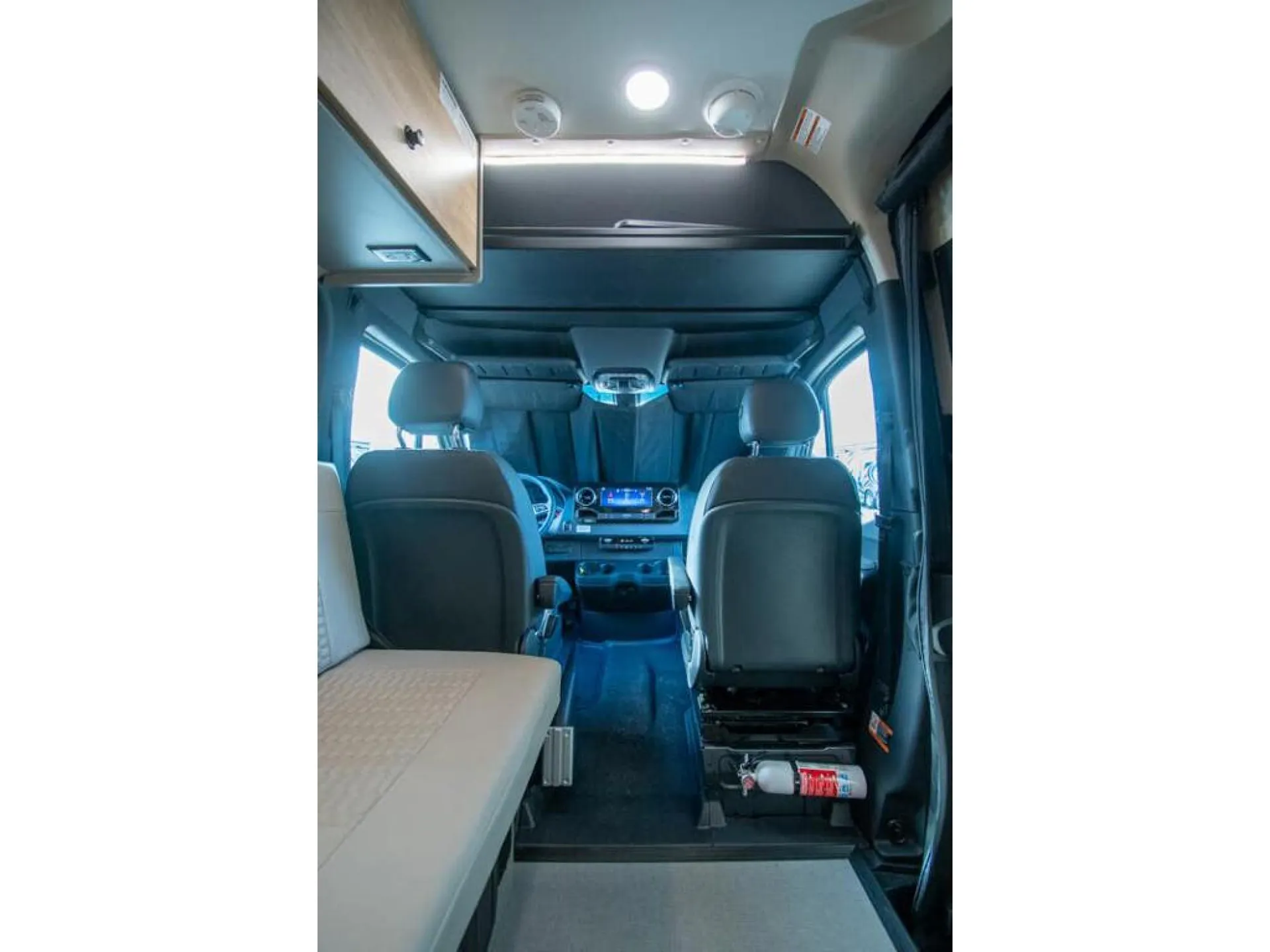 2026 Entegra Coach Launch 19A - Photo 4