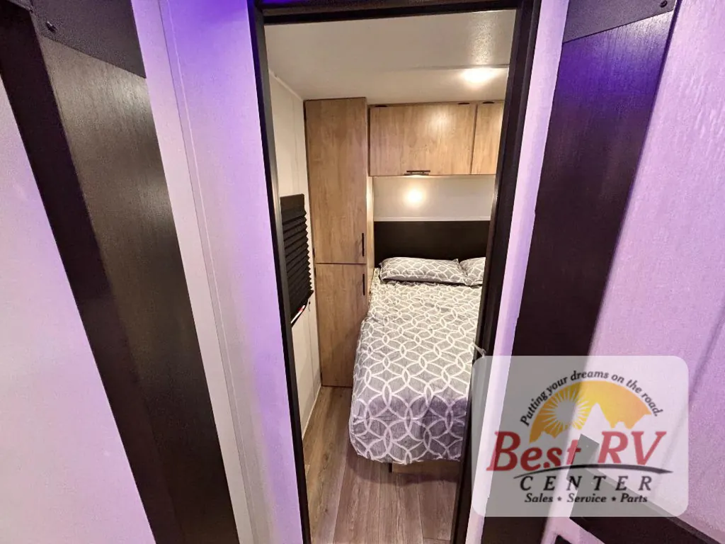 2027 Forest River Cherokee Grey Wolf 26KF, Photos photo 64