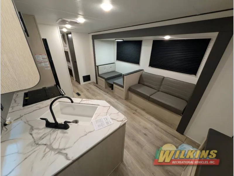 2026 Shasta RVs Shasta 31QB - Photo 4