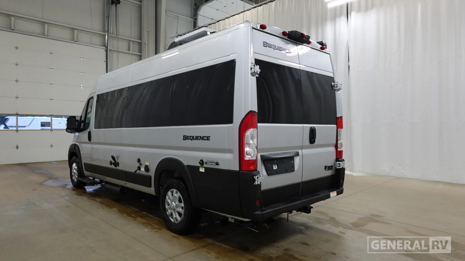 2027 Thor Motor Coach Sequence 20L - Photo 4