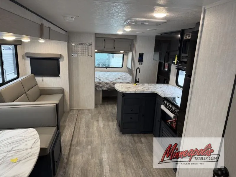 2026 Coachmen RV Apex Ultra-Lite 291TBSS - Photo 4