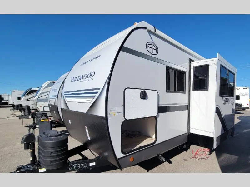 2026 Forest River RV Wildwood Heritage Glen Hyper-Lyte 21RBHL - Photo 3