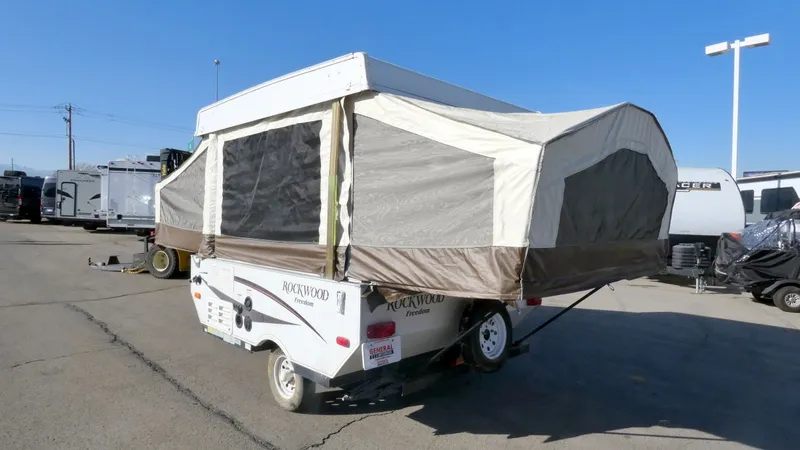 2015 Forest River Rockwood Freedom Series 1640LTD - Photo 2