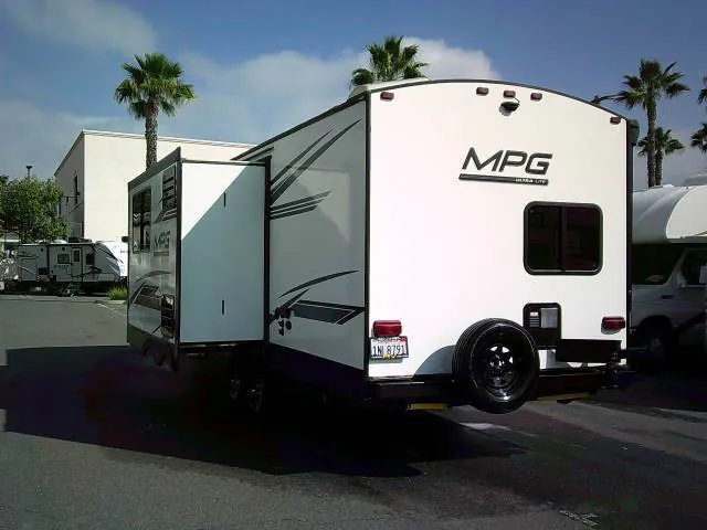 2020 Cruiser RV MPG 2500BH - Photo 4