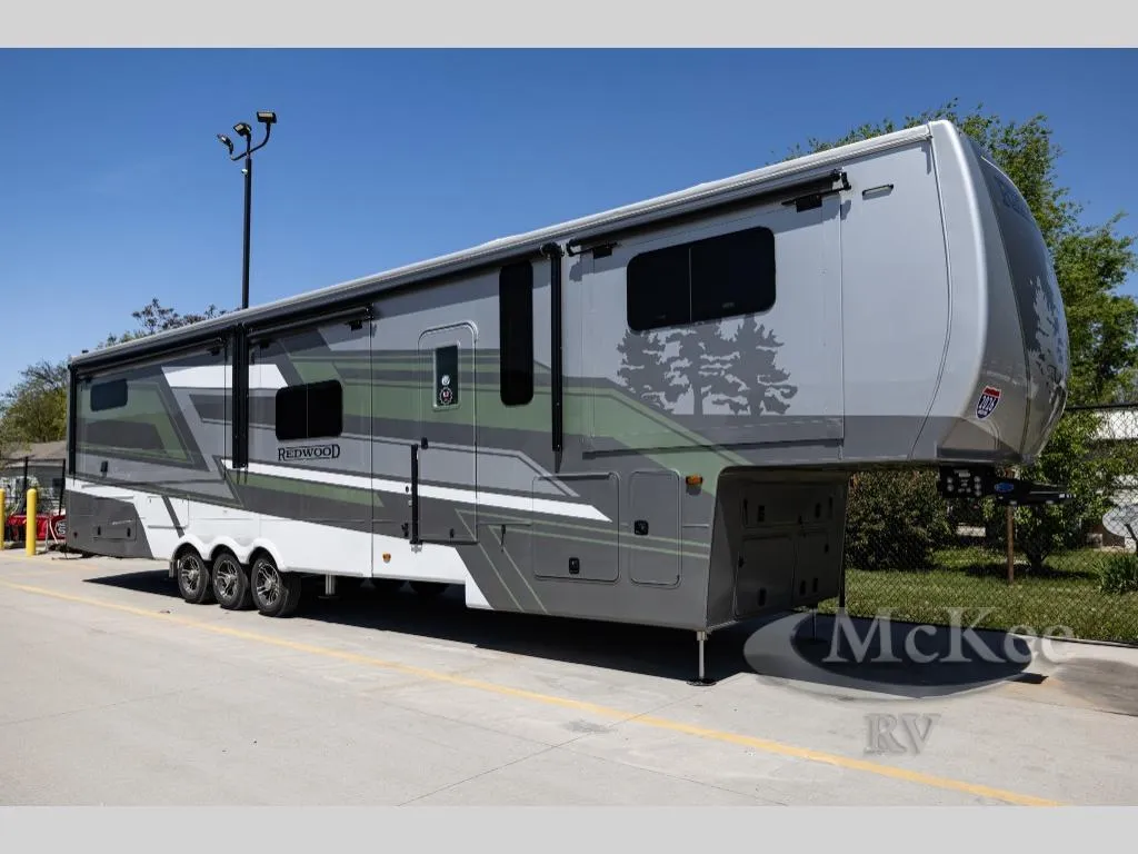 2026 Redwood RV Redwood RW420FL - Main photo