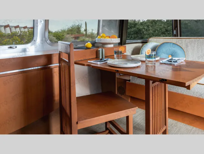 2027 Airstream Frank Lloyd Wright Limited Edition 28RB - Photo 4