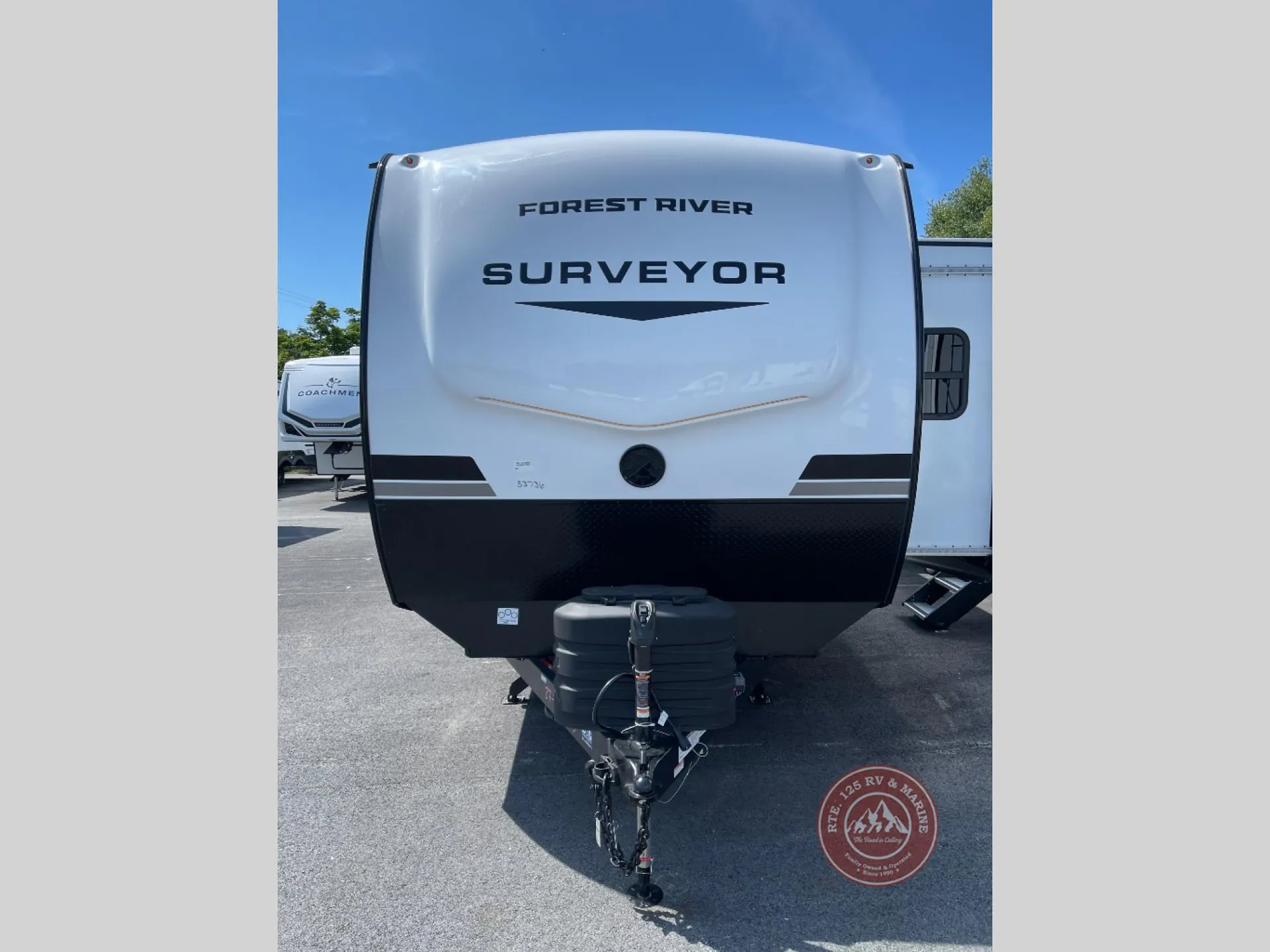 2027 Forest River Grand Surveyor 305RLBS — Photo 6