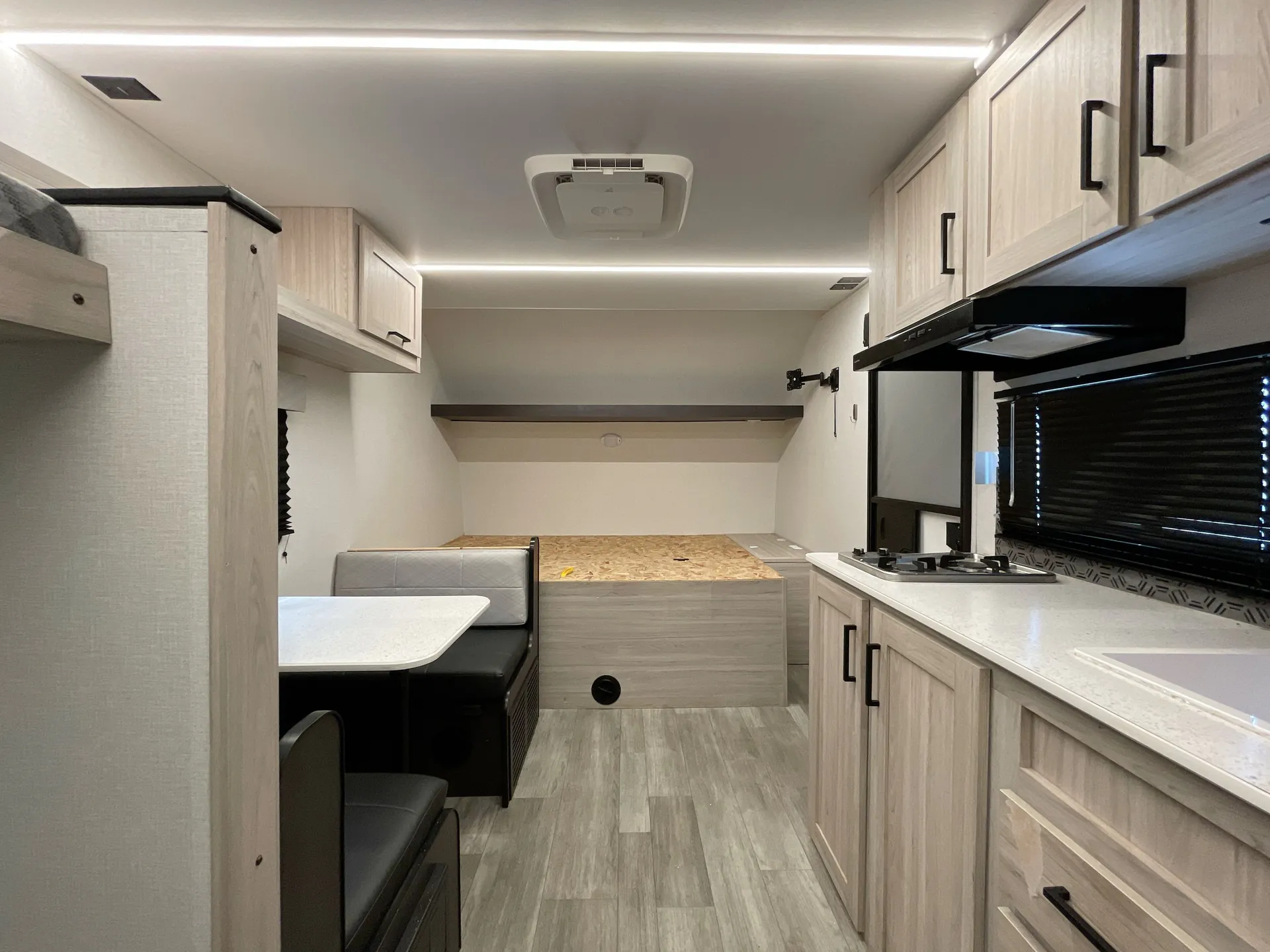 2025 Heartland Mallard 17BHL — living area main