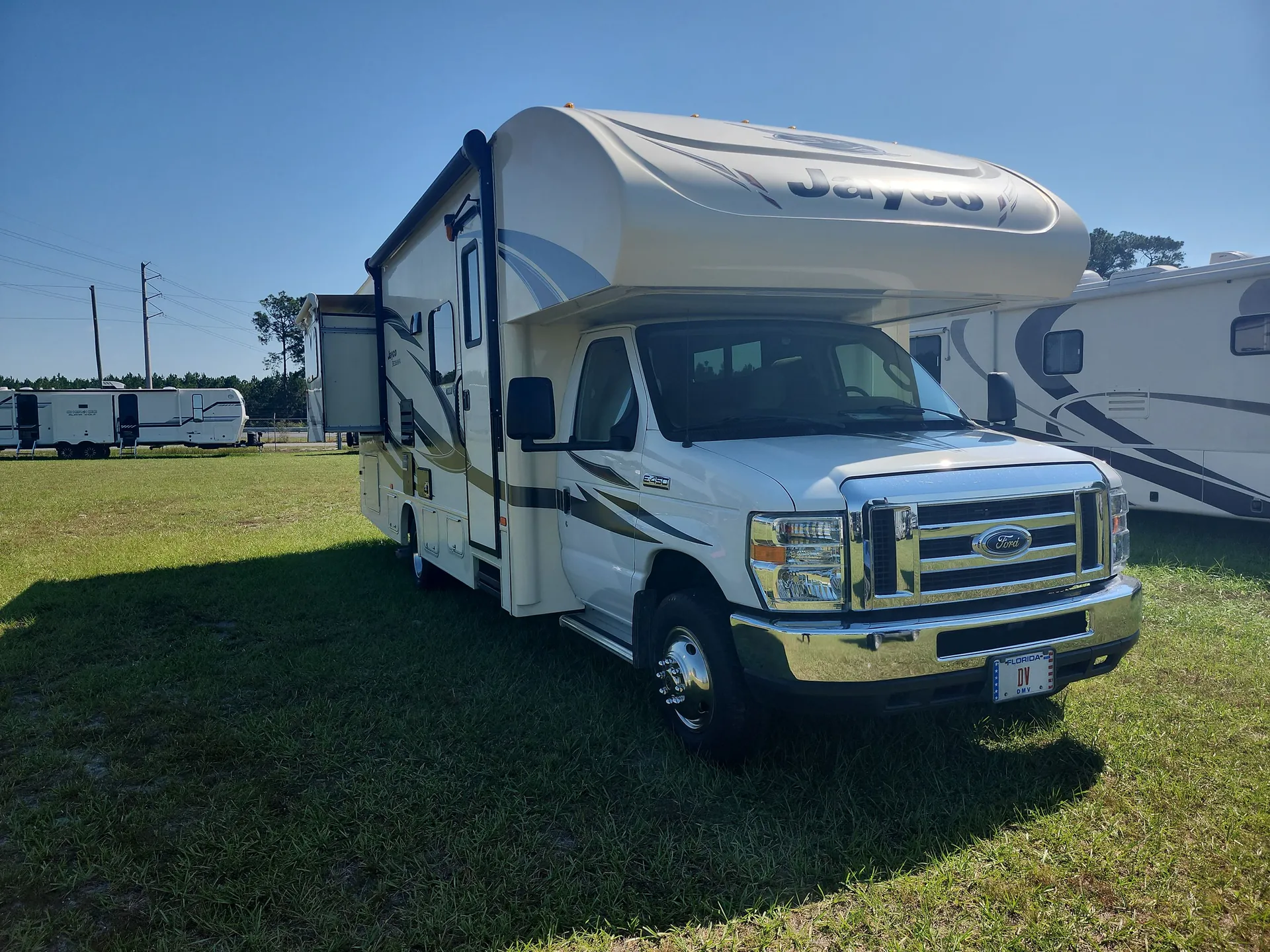 2017 Jayco Redhawk 26XD - Photo 2