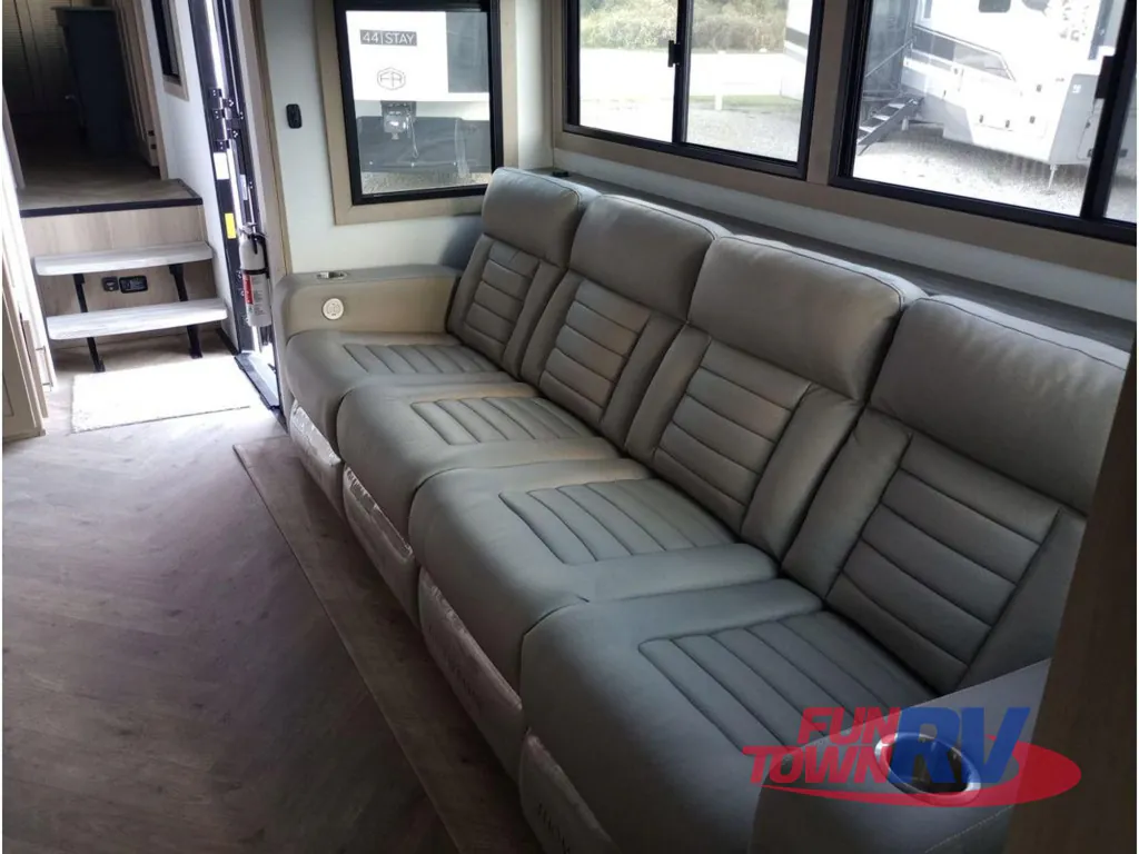 2026 Keystone Raptor 415, Photos photo 38