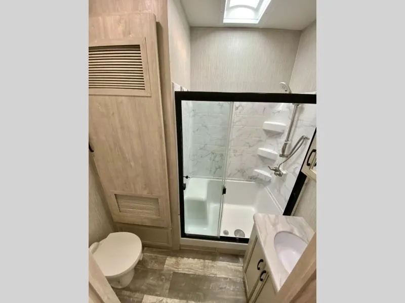 2022 Forest River Sierra Luxury 379FLOK - Photo 4