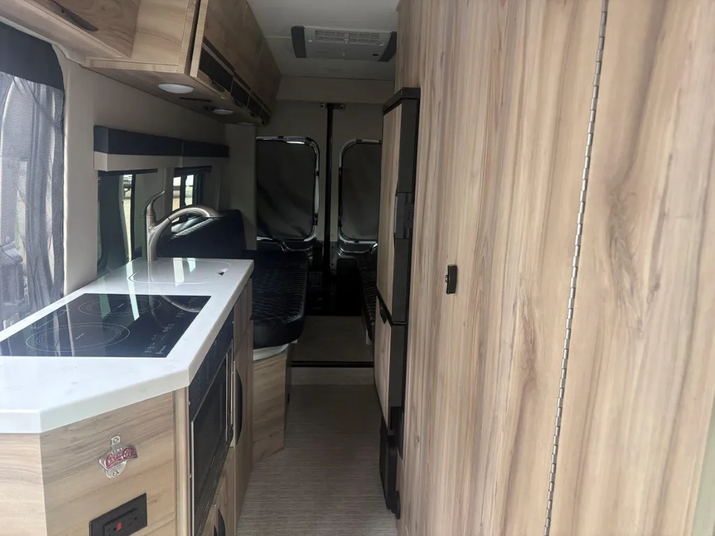 2027 Chinook RV Bayside RT, Photos photo 7