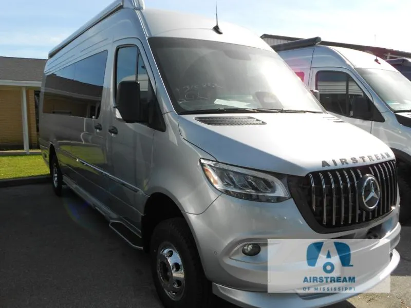 2026 Airstream Interstate 24GL New    Std. Model - Photo 2