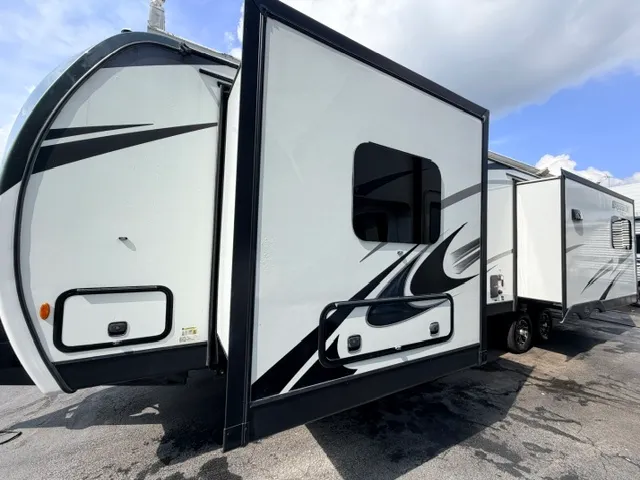 2023 Venture RV Sport Trek Touring 343VIK - Photo 4
