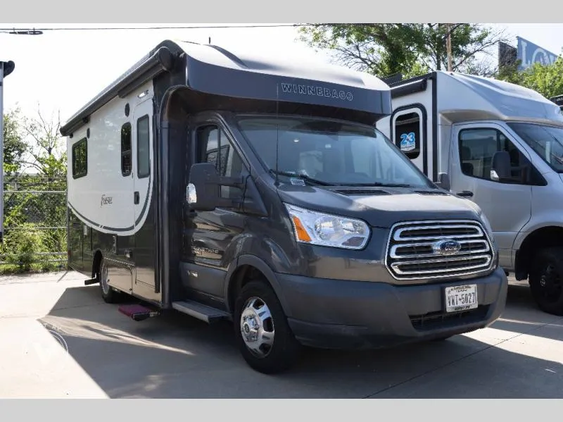 2019 Winnebago Fuse 23F - Main photo