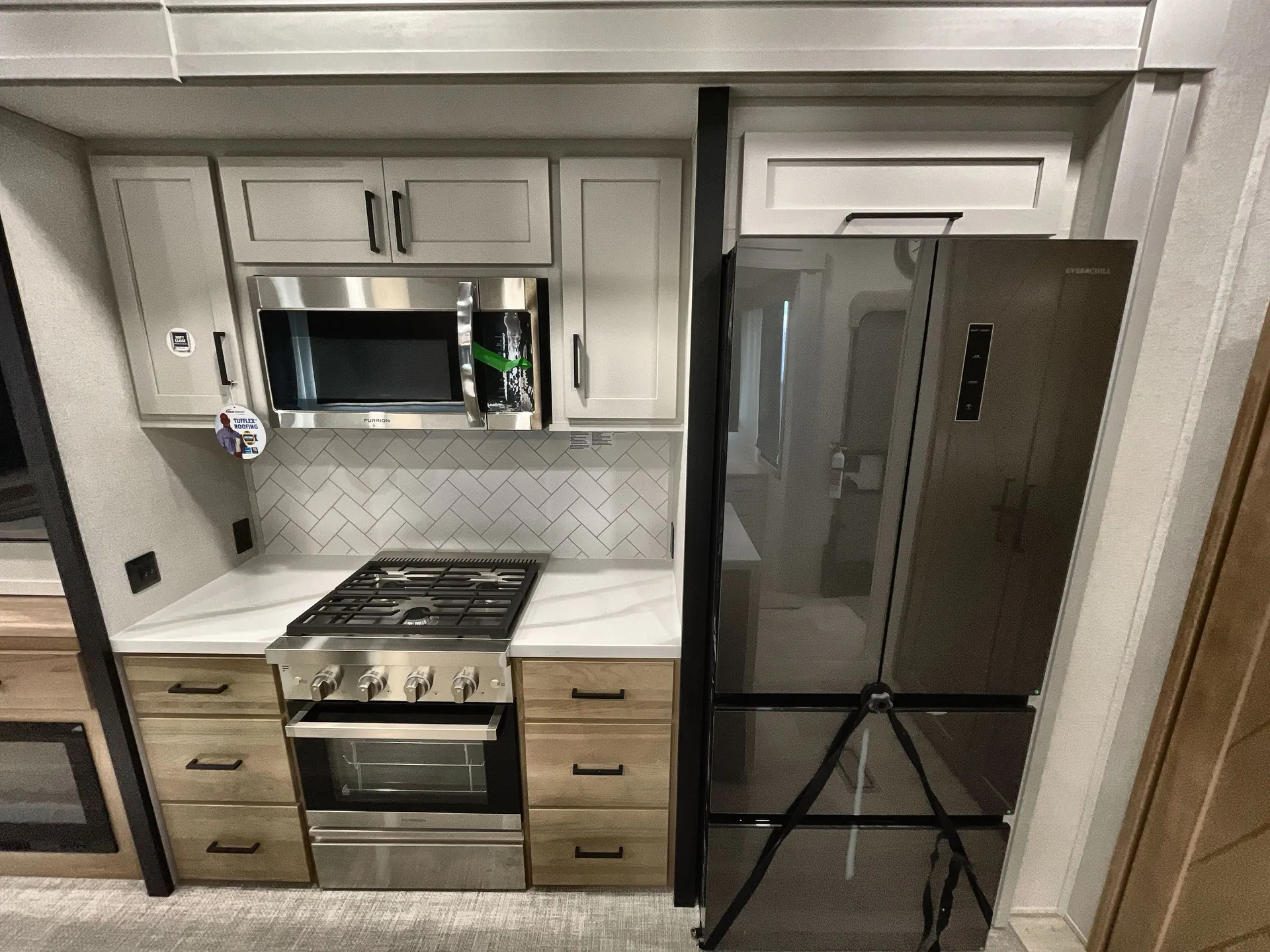 2026 Forest River Sandpiper 3900HBLR — stove oven open