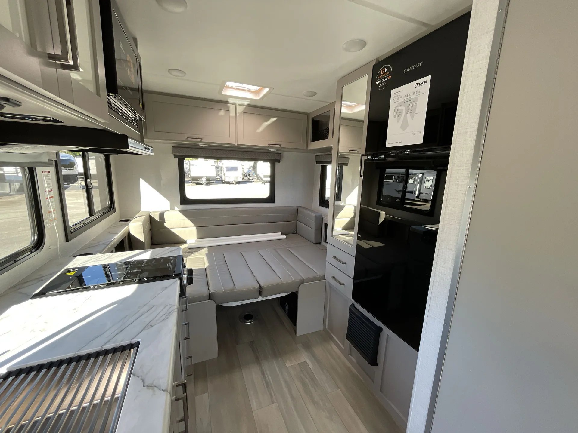 2026 Thor Motor Coach Coleman 19EZ — living area main