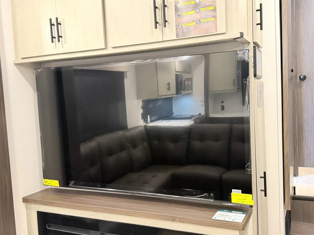 2027 Forest River RV Wolverine 32JF, Photos photo 13