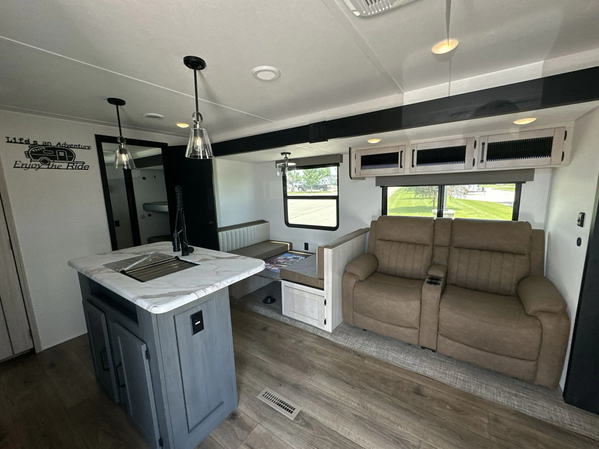 2027 Forest River Puma 32BHFS — Photo 6