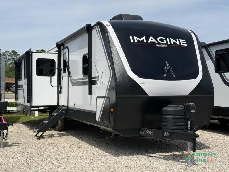 2026 Grand Design Imagine 2970RL - Photo 2