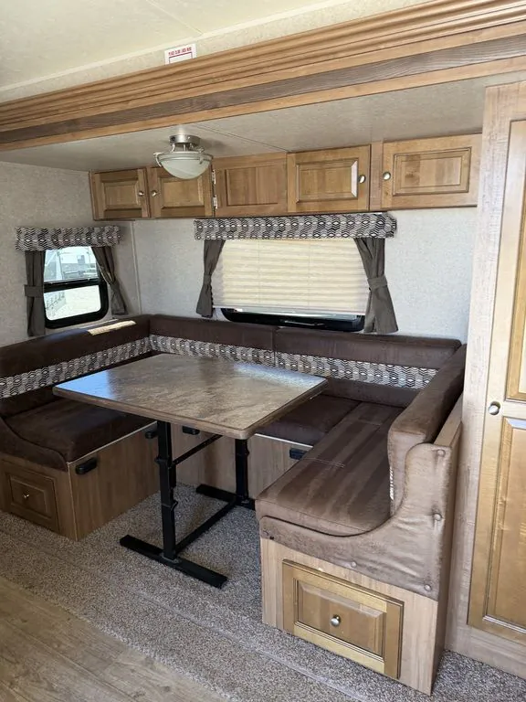 2018 Forest River Rockwood Mini Lite 2507S, Photos photo 10