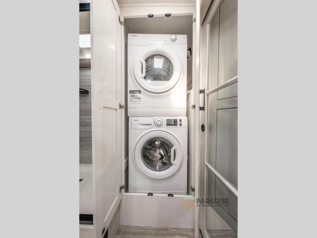 2024 Jayco Pinnacle 36FBTS, Photos photo 17