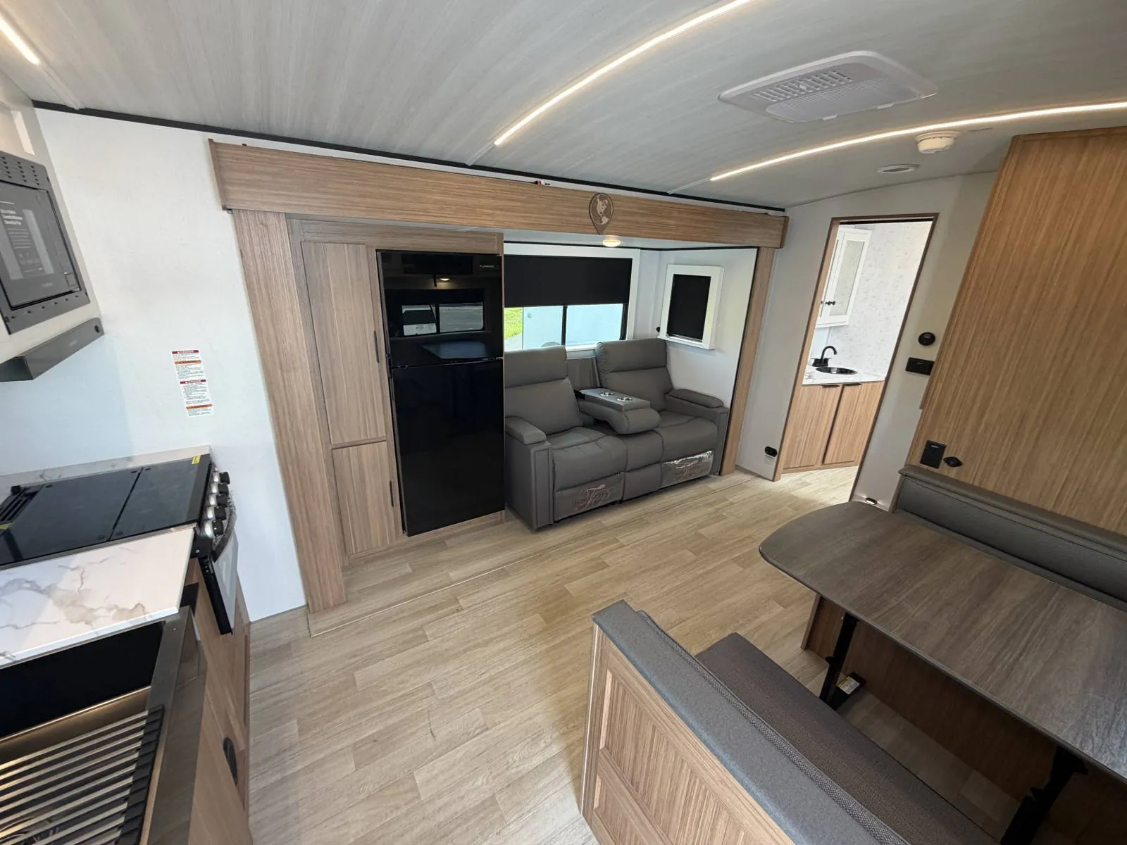 2026 Keystone Passport SL Series 2450RK - Photo 4