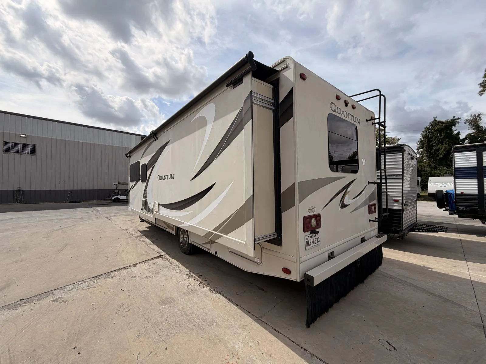 2017 Thor Motor Coach Quantum PD31 - Photo 3