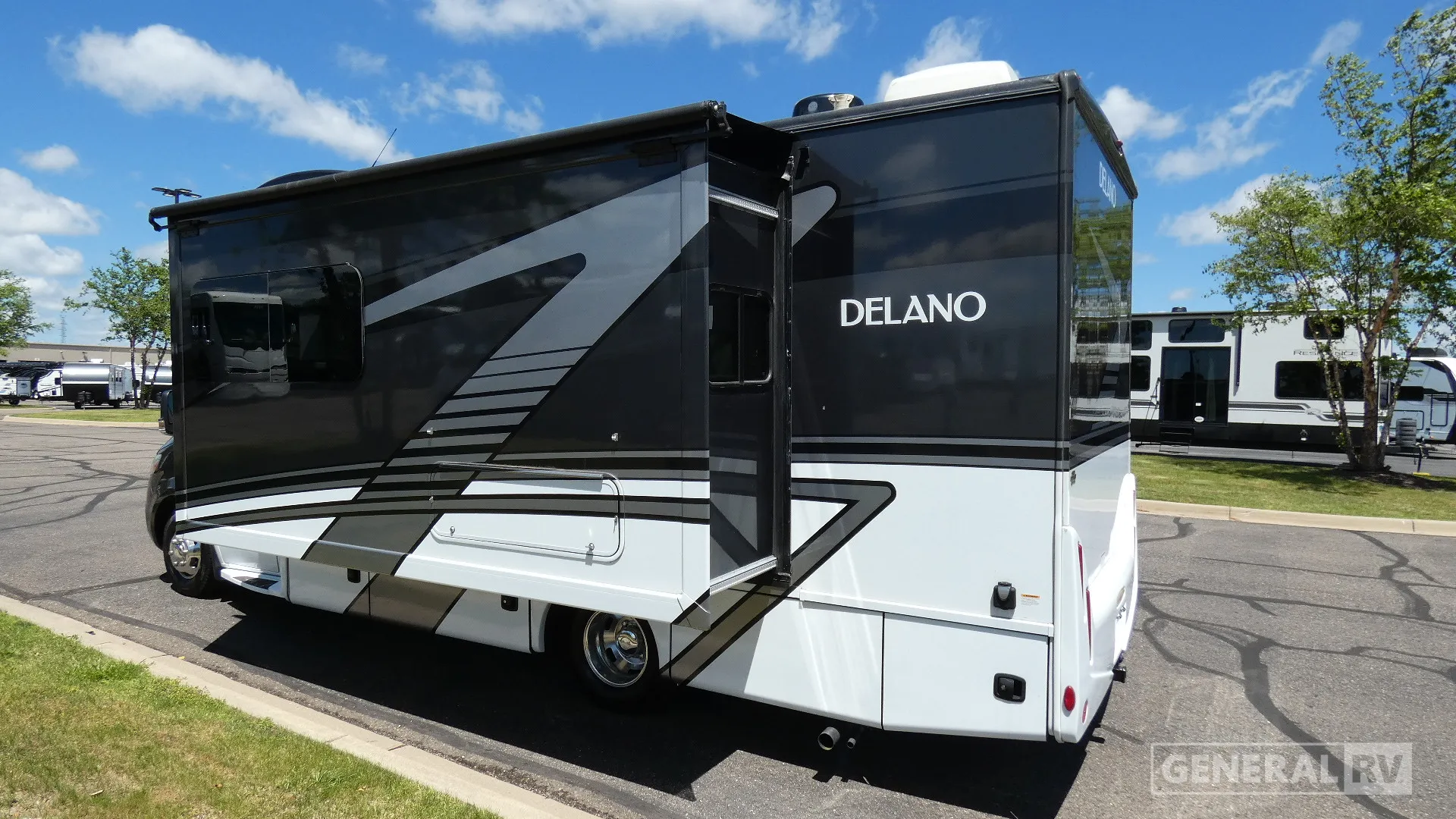 2024 Thor Motor Coach Delano 24FB - Photo 4