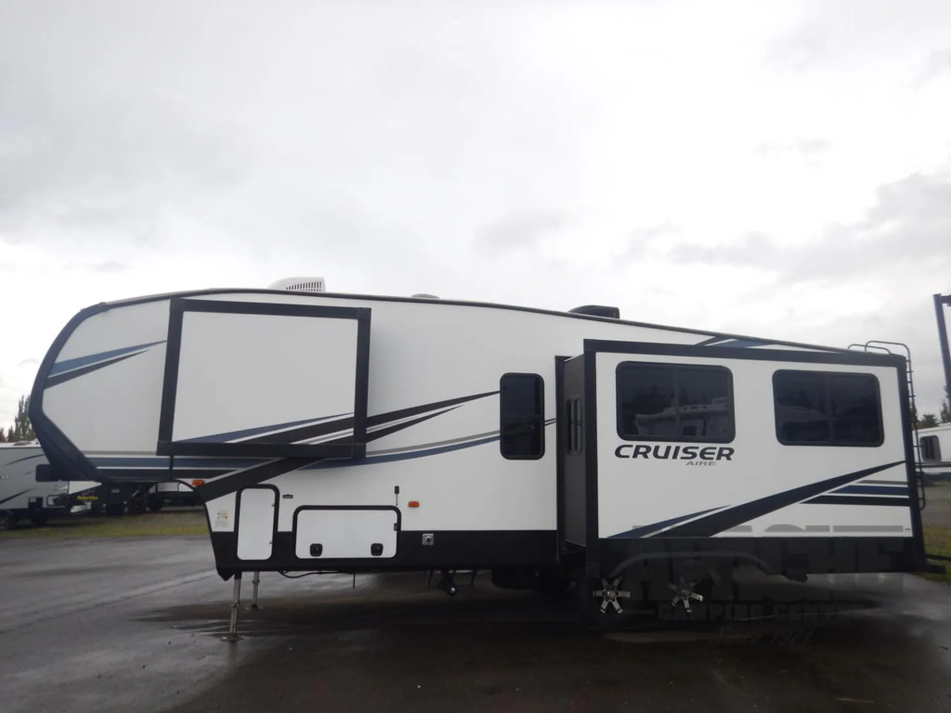 2019 CrossRoads Cruiser Aire 28RD - Photo 2
