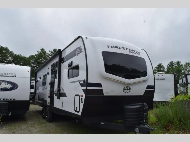 2025 Forest River Grand Surveyor 268FKBS - Photo 4