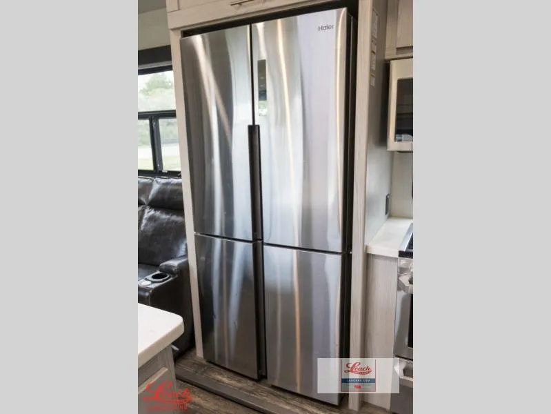 2021 Keystone Fuzion 430 - Photo 3