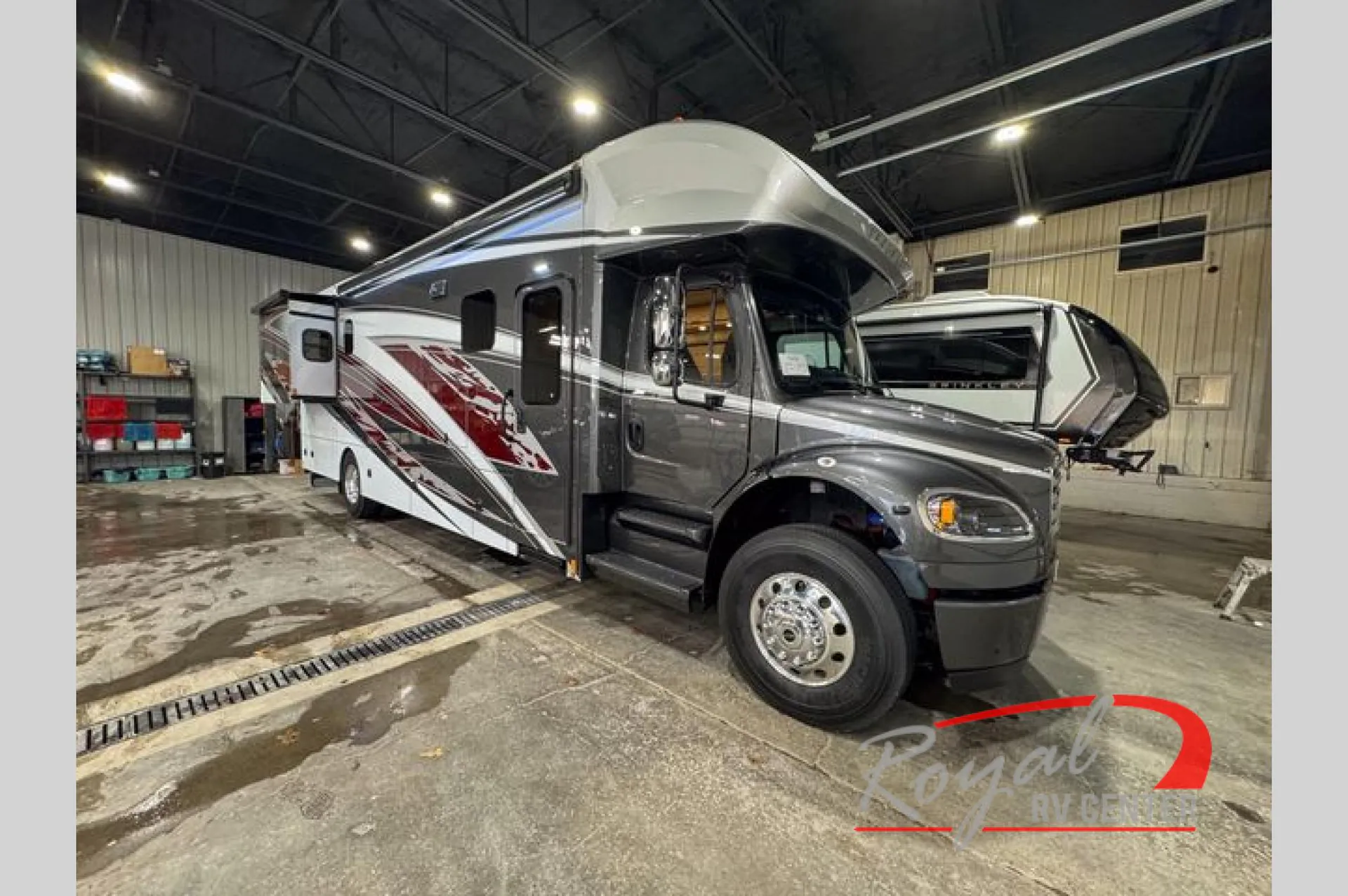2026 Renegade RV Verona 36VSB - Photo 2
