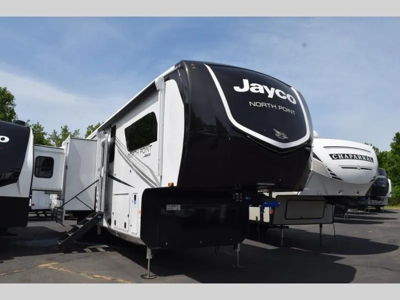 2026 Jayco North Point 395DSDB - Photo 4