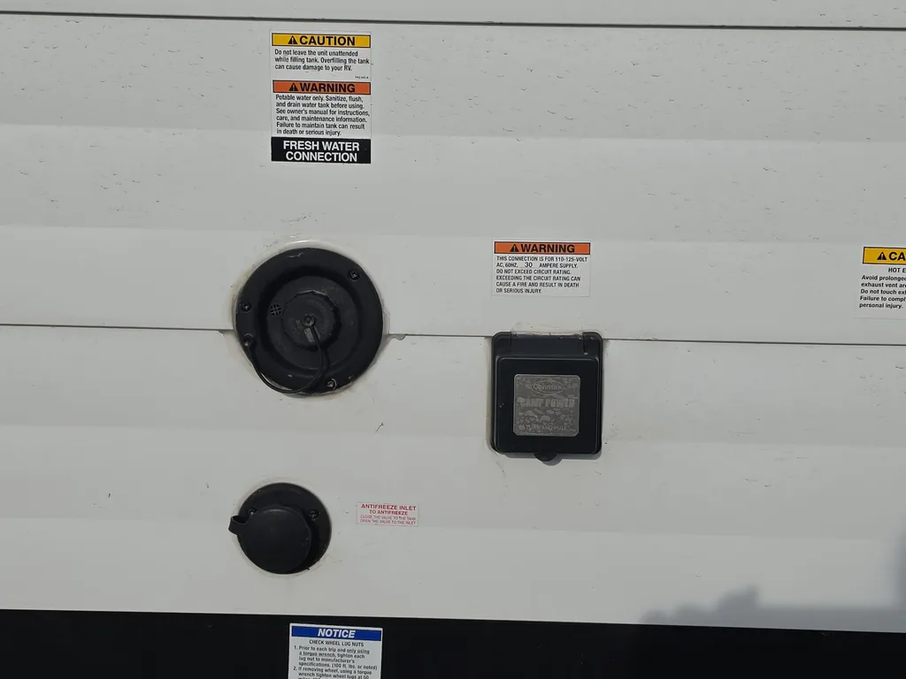 2026 Shasta RVs i-5 Edition 521CK, Photos photo 9