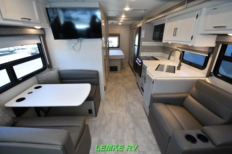 2025 Thor Motor Coach Windsport 29L - Photo 3