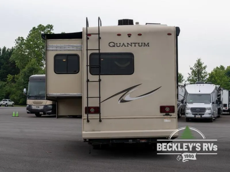 2017 Thor Motor Coach Quantum KM24 - Photo 3
