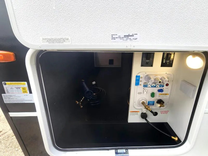 2026 Brinkley Model Z AIR 297, Photos photo 118