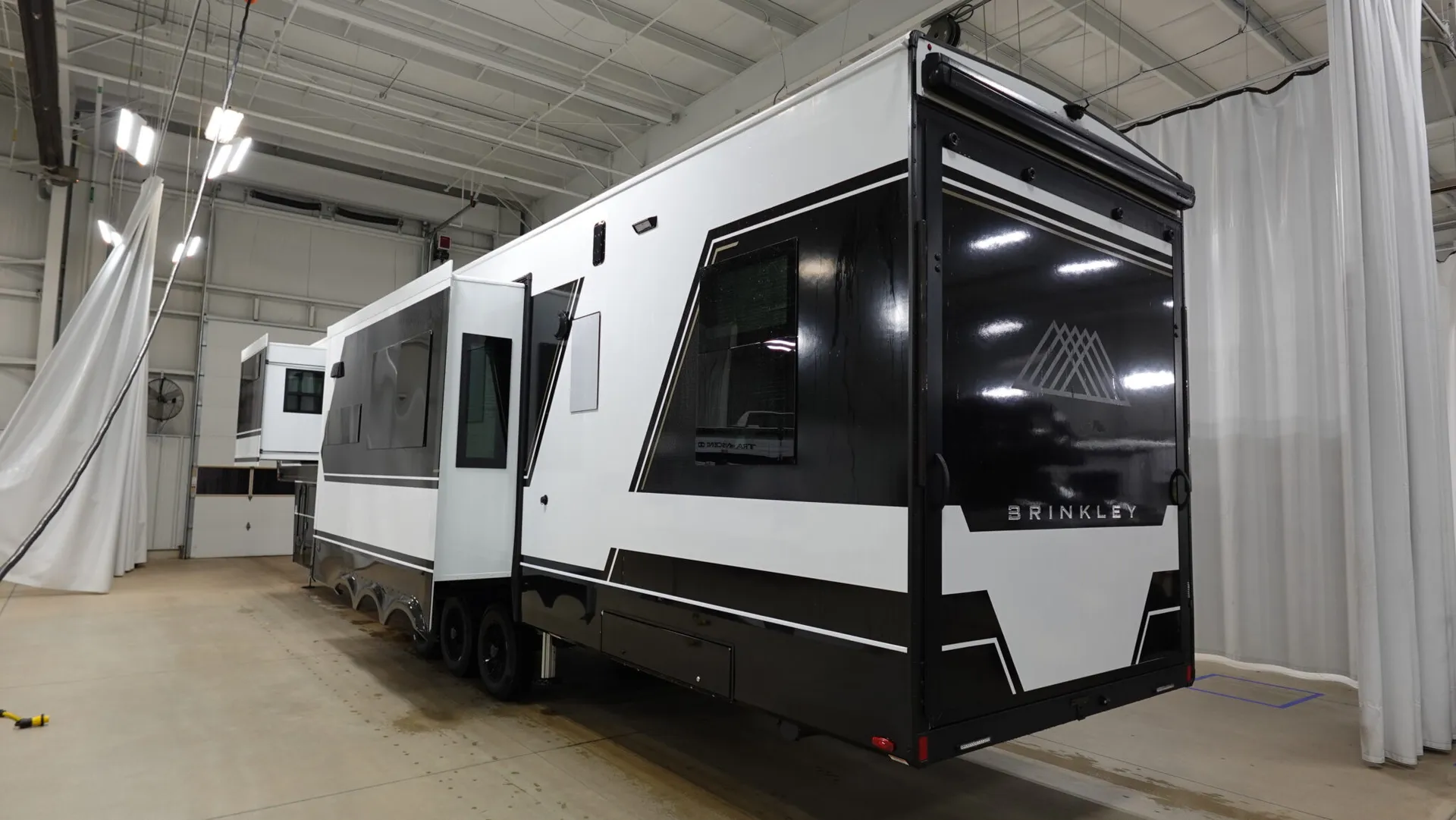 2026 Brinkley Model G 4150 - Photo 4