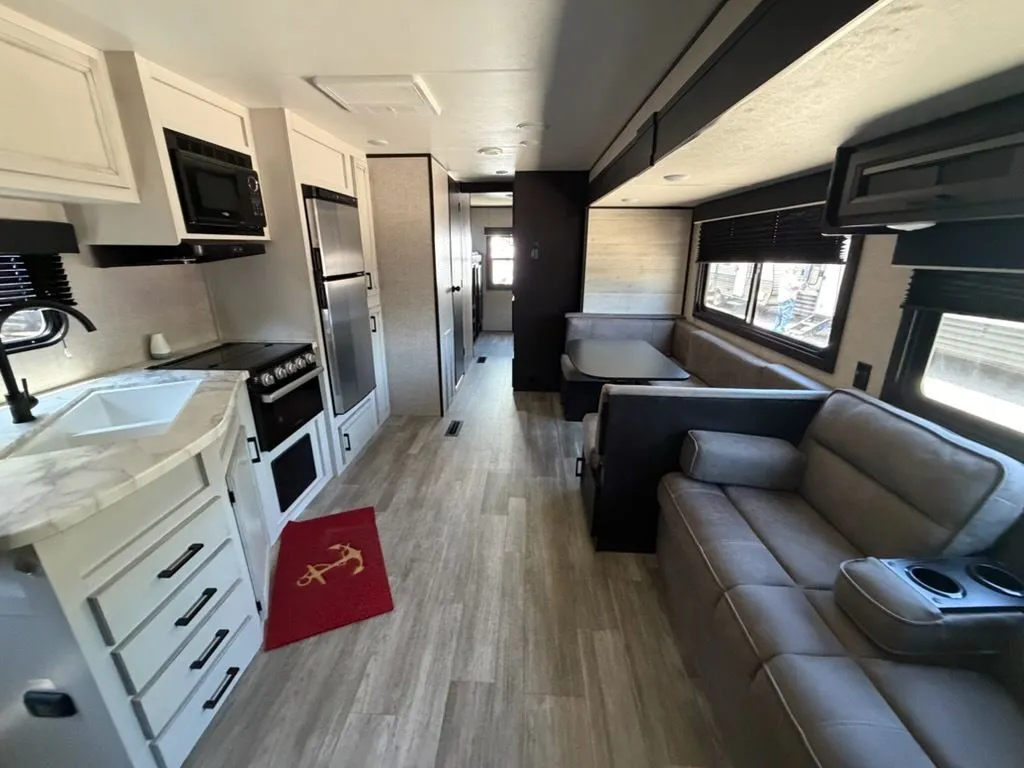 2022 Jayco Jay Flight 324BDS - Photo 3