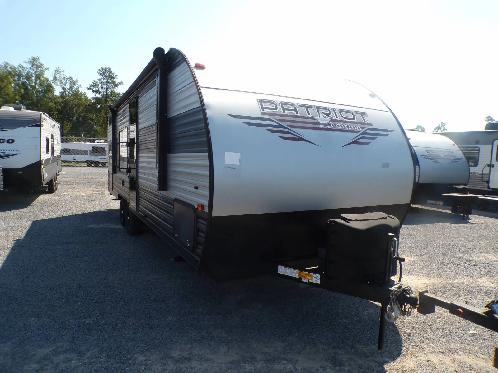 2022 Forest River Cherokee Patriot Edition 26DJSE - Photo 3