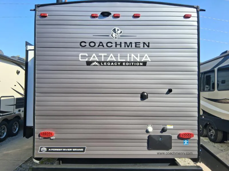 2027 Coachmen Catalina Legacy Edition 333DBDSCK, Photos photo 37