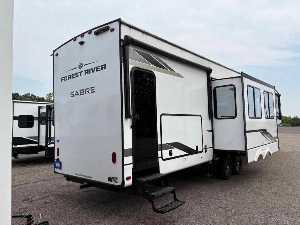 2025 Forest River Sabre 38DBL, Photos photo 5