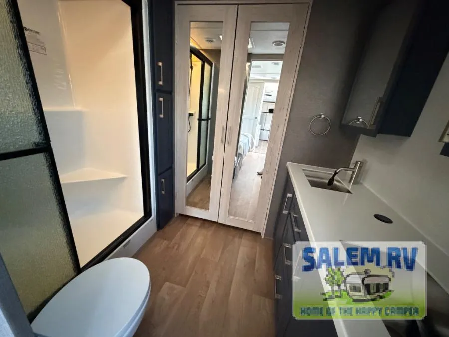 2026 Palomino Columbus 384RKH - Photo 4