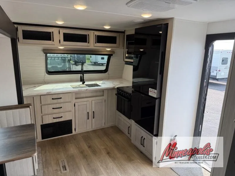 2026 Palomino Puma 26FKDS - Photo 3