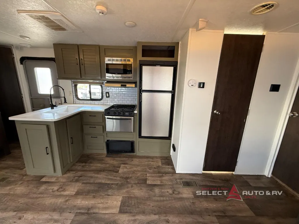 2019 Forest River Wildwood 31KQBTS, Photos photo 10