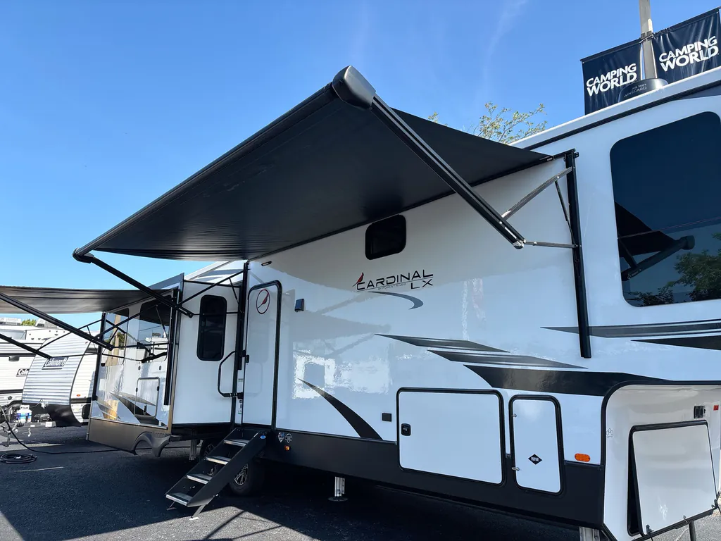 2022 Forest River Cardinal Luxury 380RLX, Photos photo 30