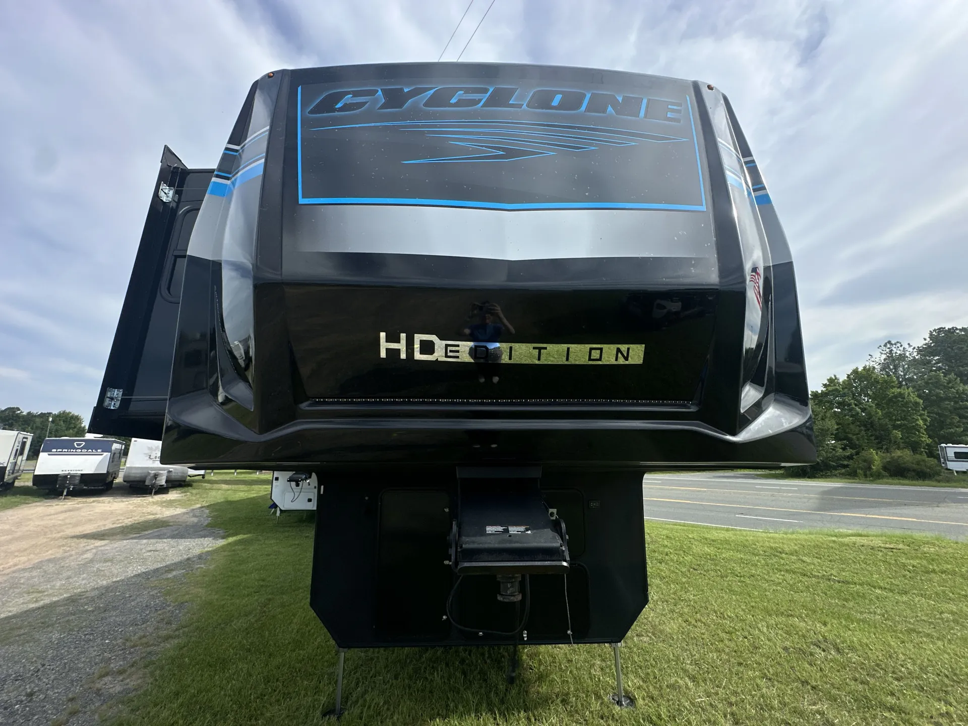 2025 Heartland Cyclone 4215